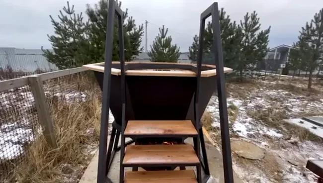 Баня на дровах с сибирским чаном!